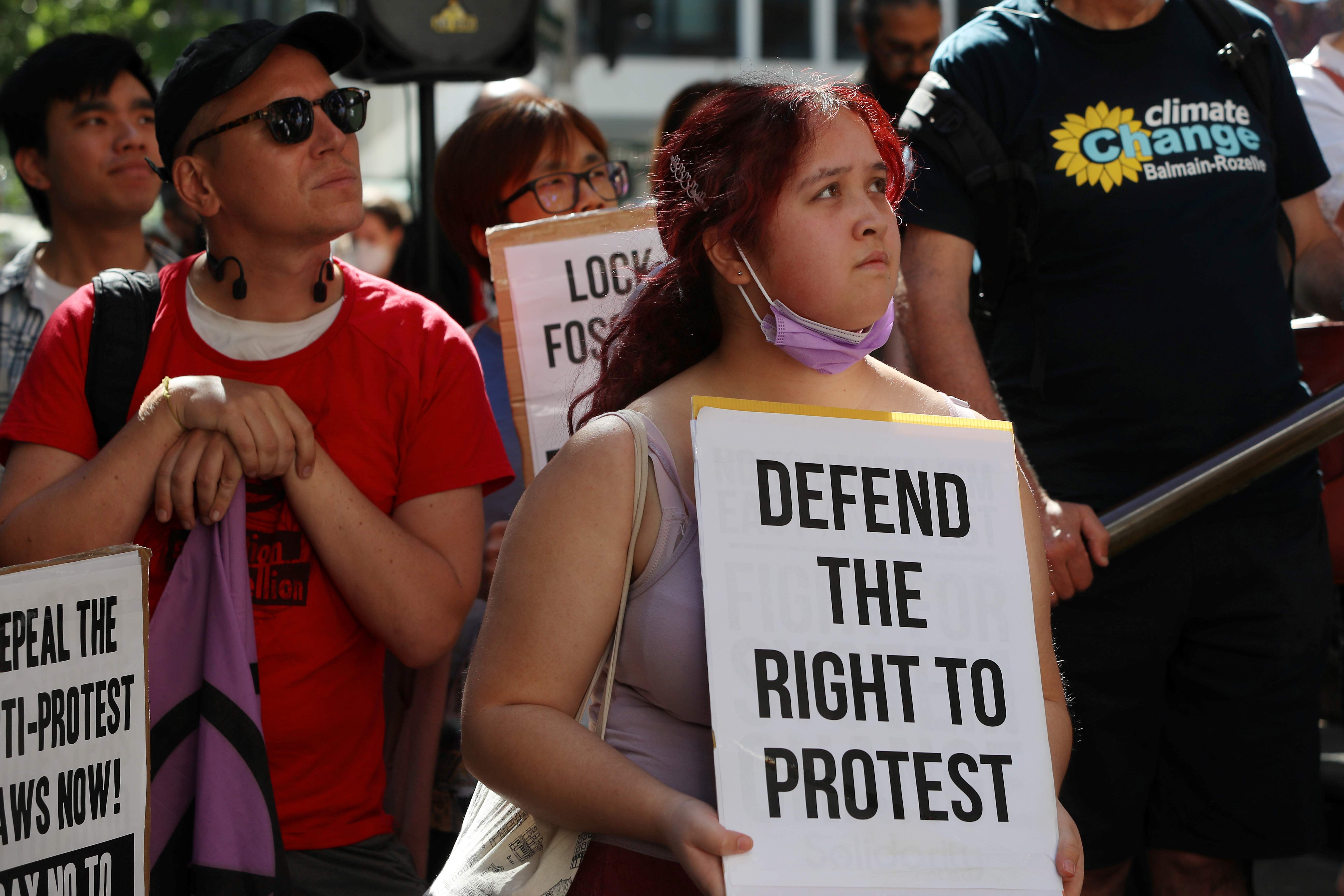 202305asia_australia_climate_protesters