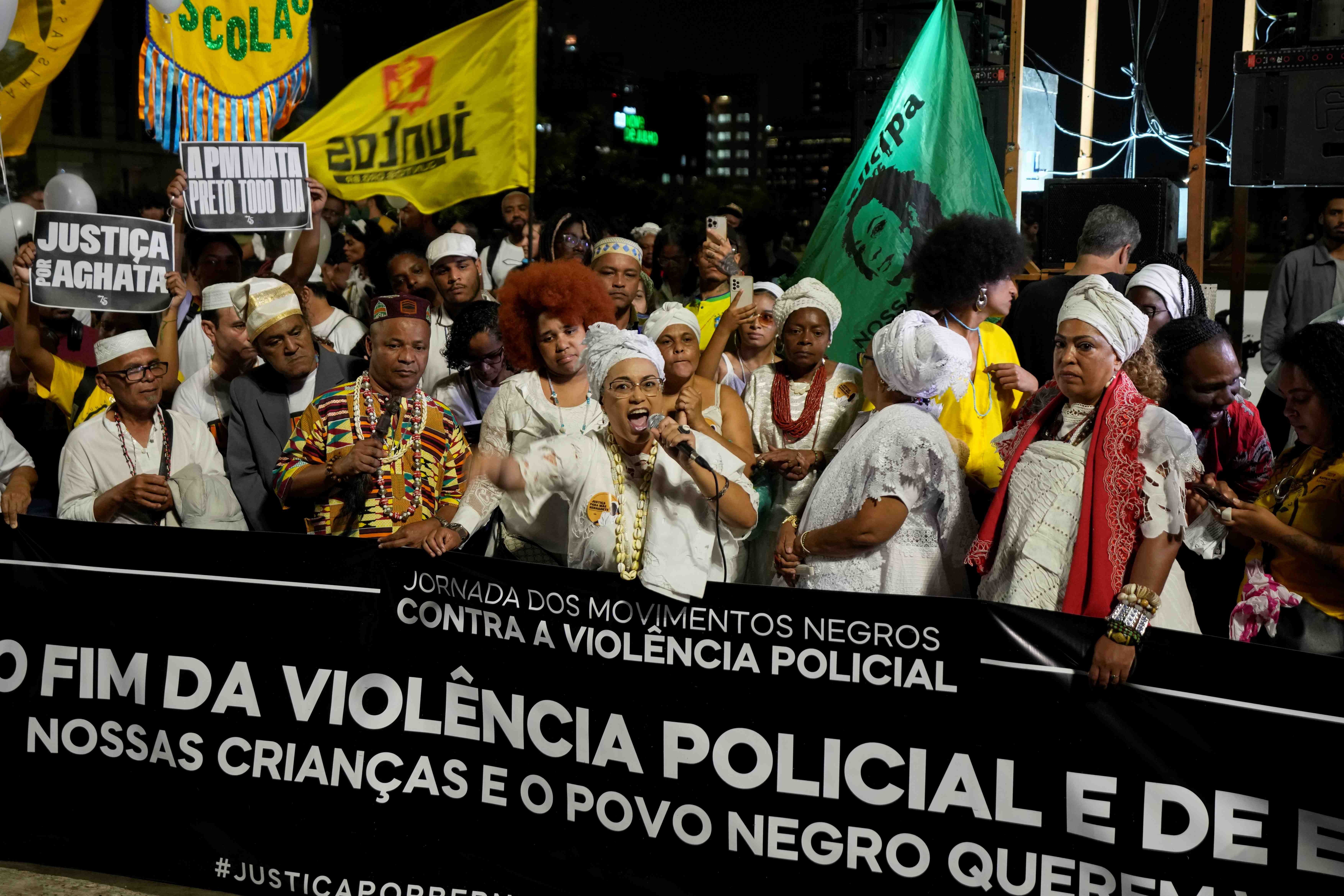 202312americas_brazil_wr