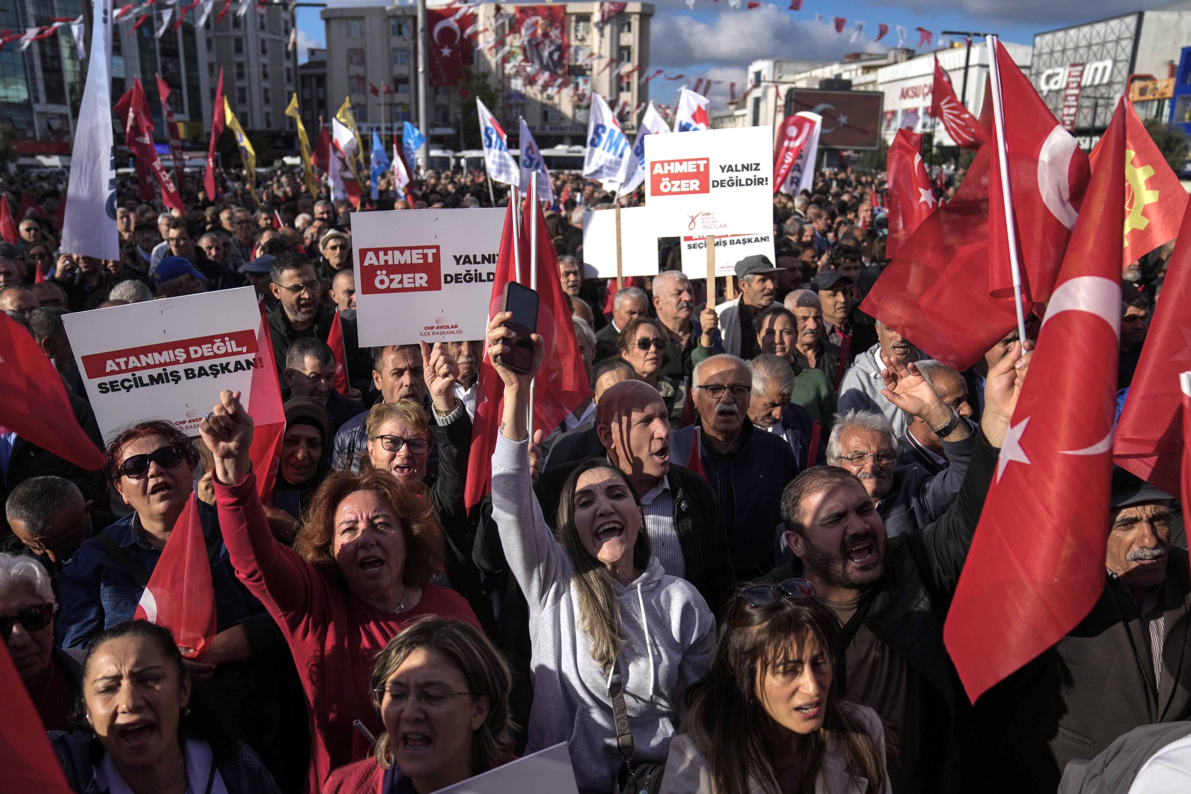 A protest against the arrest and removal from office of Ahmet Özer, elected mayor of Esenyurt from Türkiye's main opposition Republican People’s Party (CHP). October 31, 2024. 