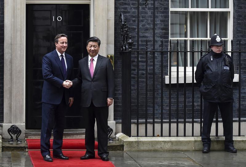 David Cameron and Xi Jinping