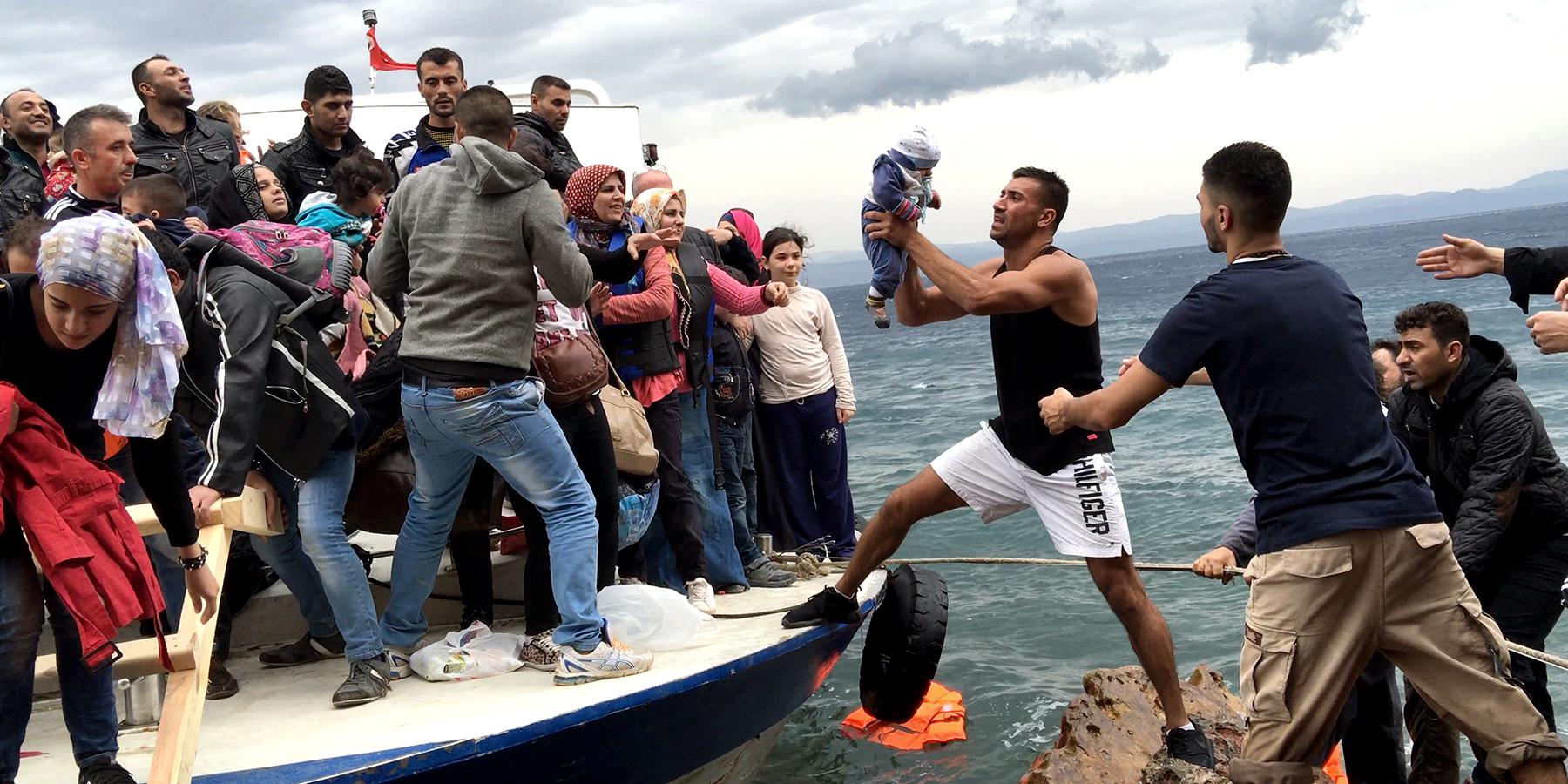 World Report 2016 main image_RU