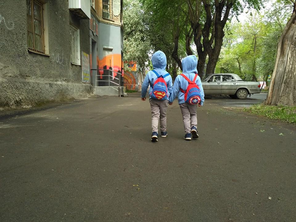 Two boys who were under the care of foster parent Yulia Savinovskikh until August 2017.