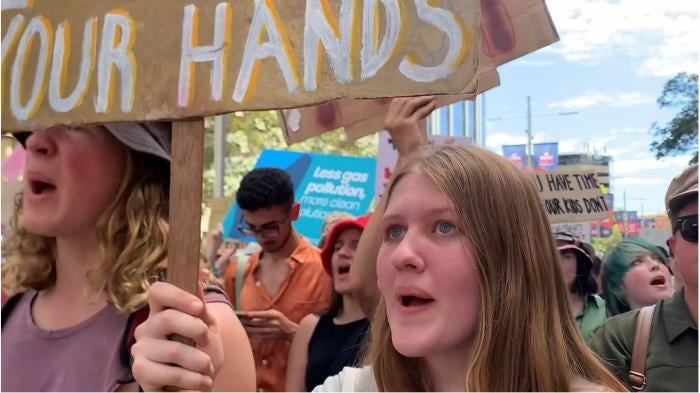 202110ENV_UK_COP26_YouthActivists_Image_fr