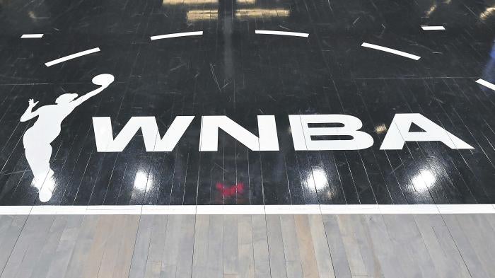 202303crd_wnbpa_basketball