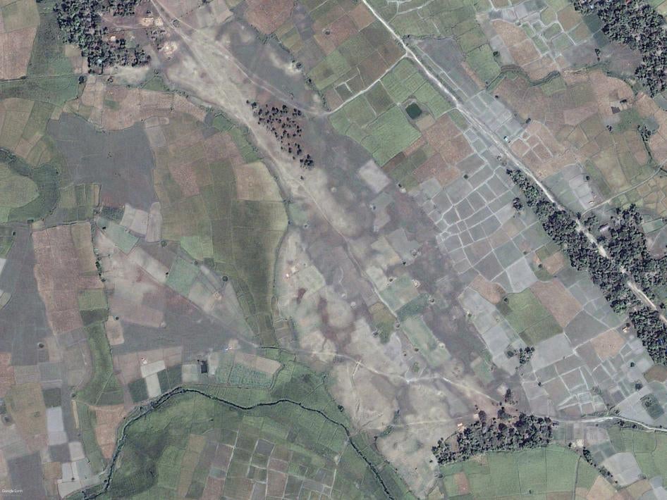 202206asia_myanmar_rohingya_camp112011