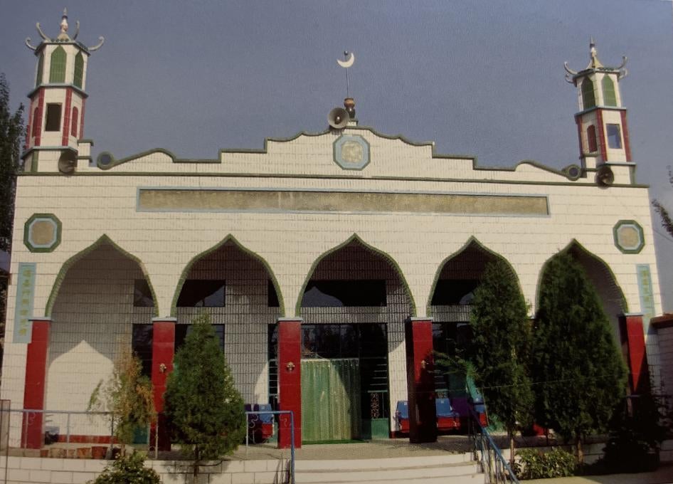 Liaoqiao South Mosque, Liaoqiao Village, Litong District, Wuzhong City, Ningxia Hui Autonomous Region, 2009.  