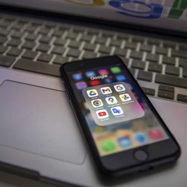 Google apps are displayed on a smartphone.