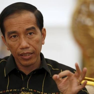 Indonesian President Joko Widodo gestures during an interview with Reuters at the presidential palace in Jakarta, Indonesia February 10, 2016.