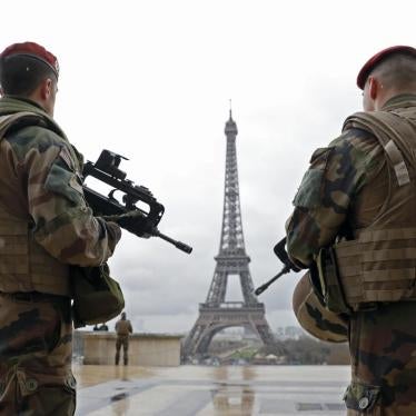 French army paratroopers patrol near the Eiffel tower in Paris, France, March 30, 2016. 