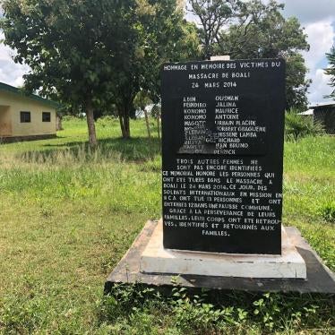 A memorial dedicated to the commemoration of the 13 people killed by Republic of Congo peacekeepers on March 24, 2014 in Boali, Central African Republic. Twelve of the victims were summarily executed. Credit: Lewis Mudge/Human Rights Watch.