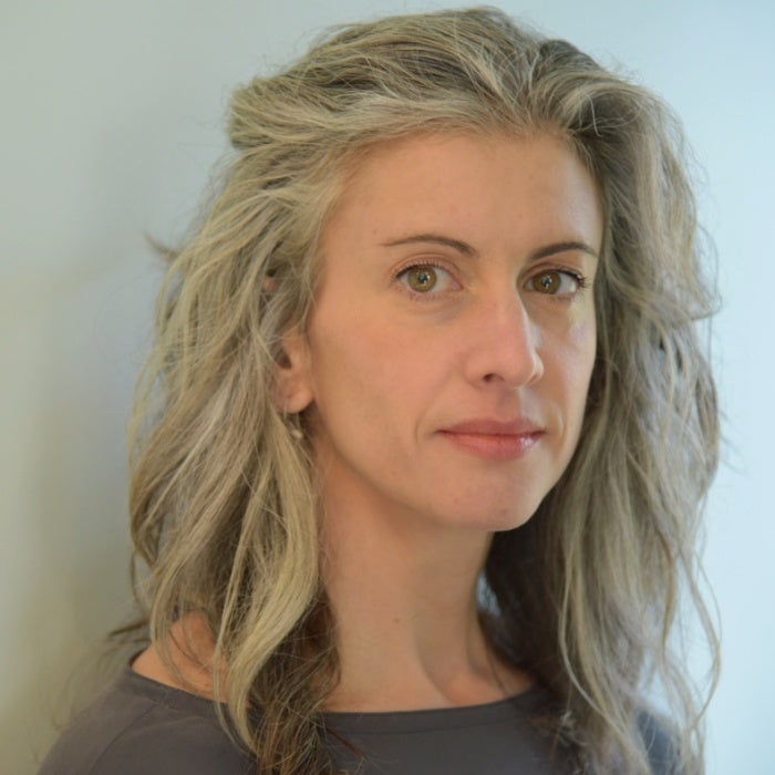 Sarah Yager headshot